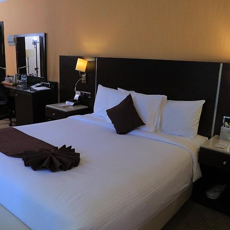 Cassiopeia Hotel 亚的斯亚贝巴 外观 照片
