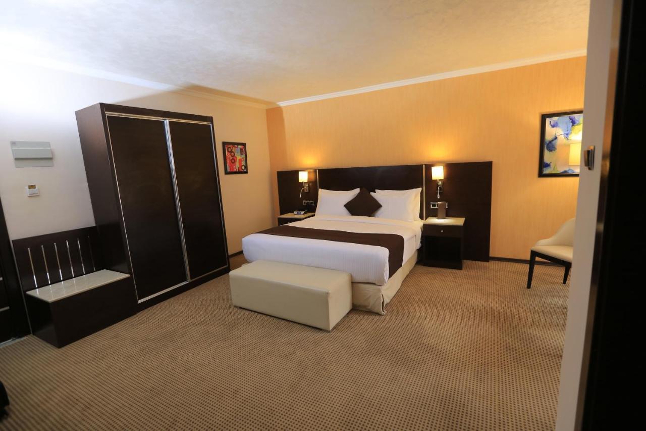 Cassiopeia Hotel 亚的斯亚贝巴 外观 照片
