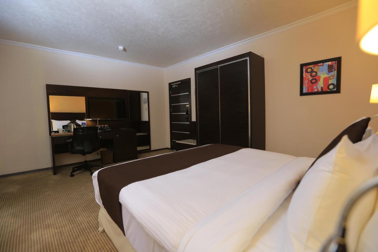Cassiopeia Hotel 亚的斯亚贝巴 外观 照片