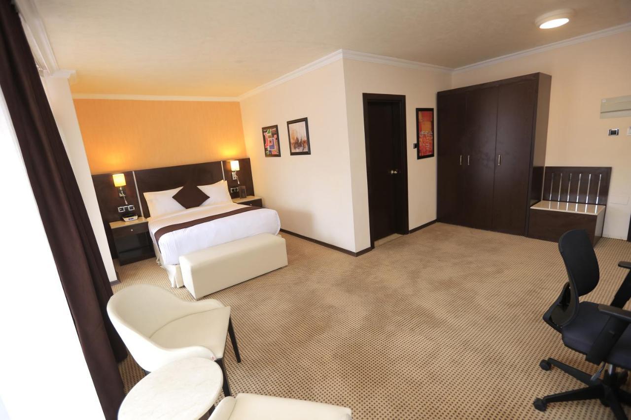 Cassiopeia Hotel 亚的斯亚贝巴 外观 照片
