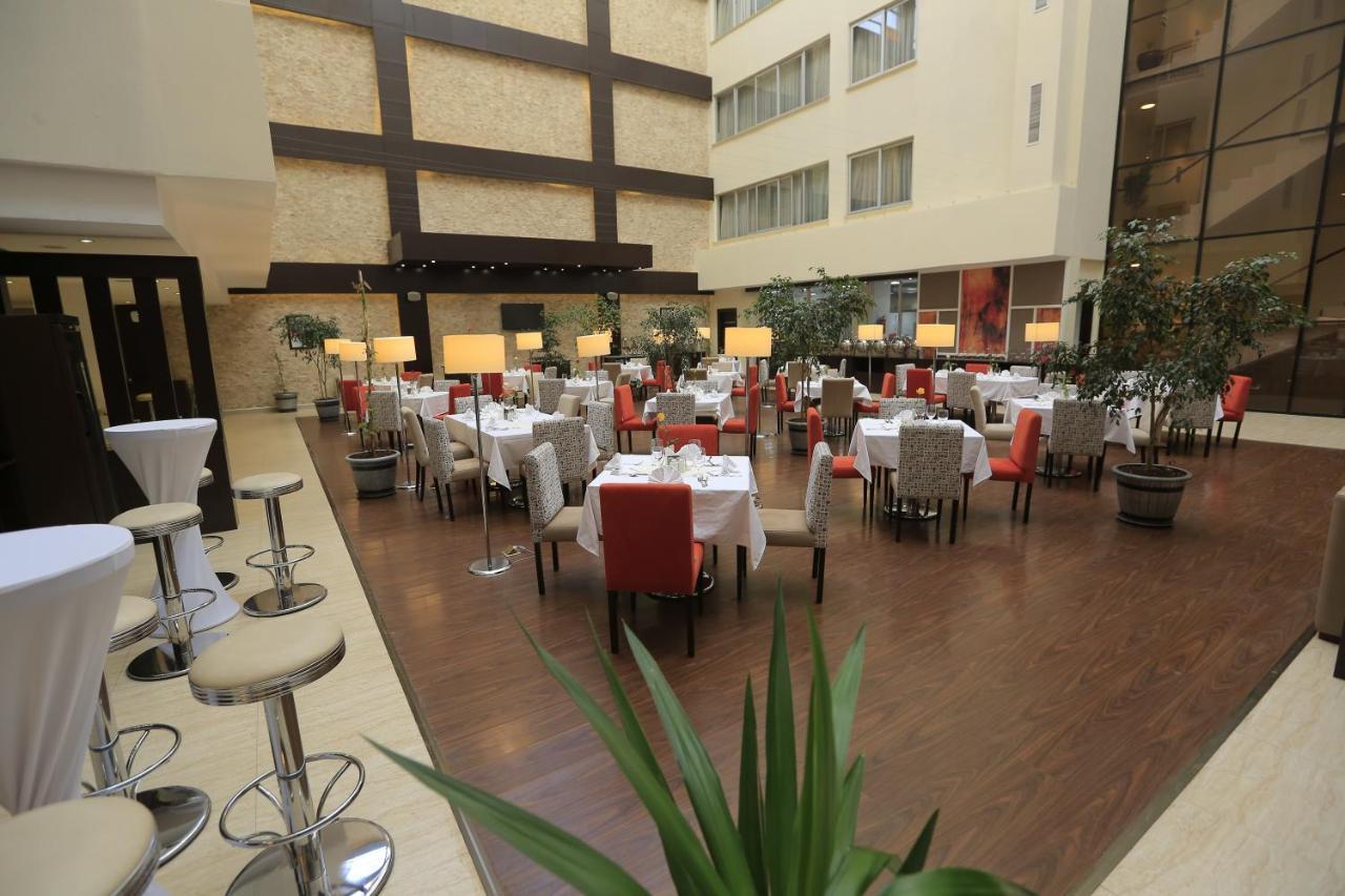 Cassiopeia Hotel 亚的斯亚贝巴 外观 照片