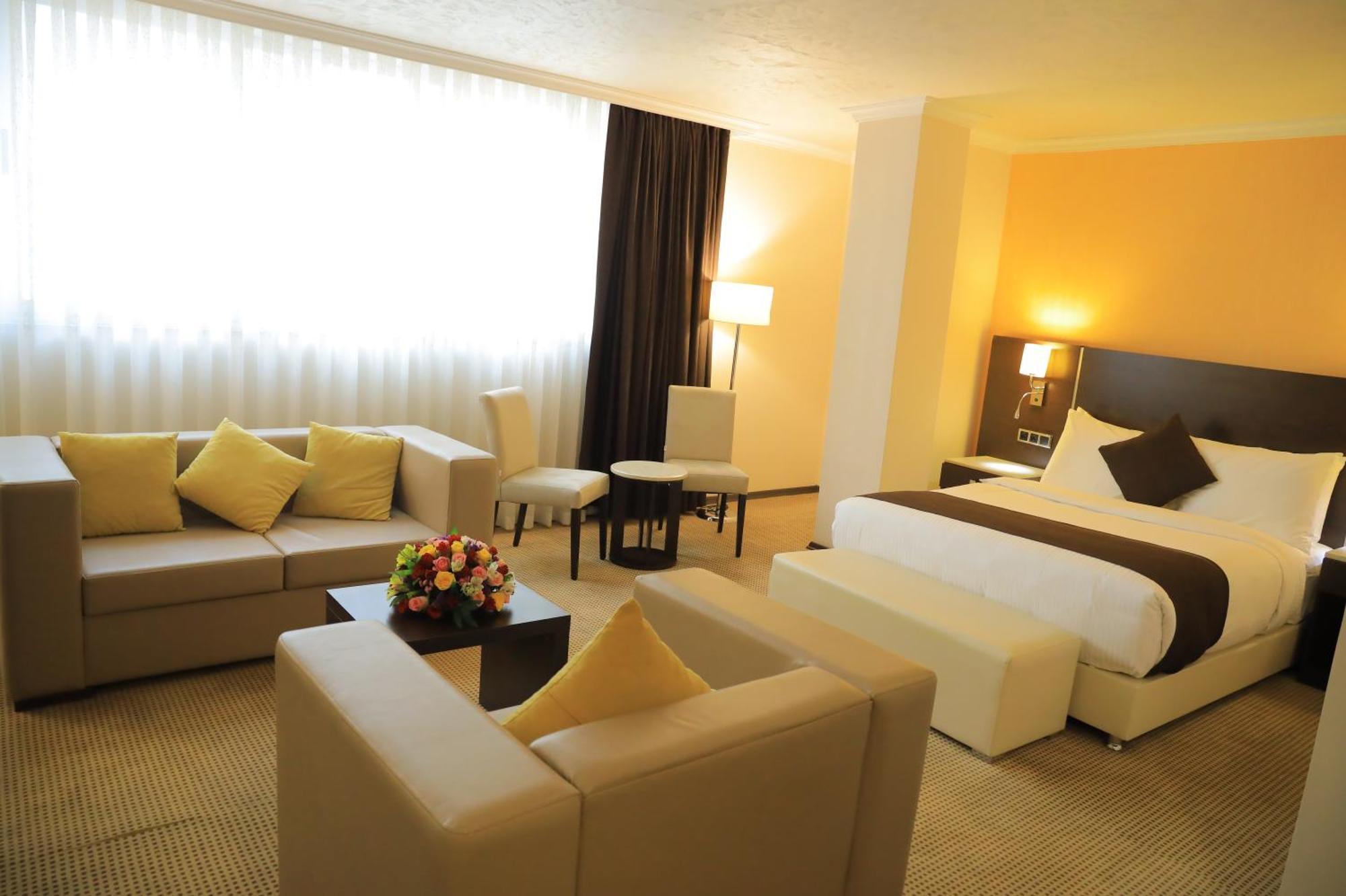 Cassiopeia Hotel 亚的斯亚贝巴 外观 照片