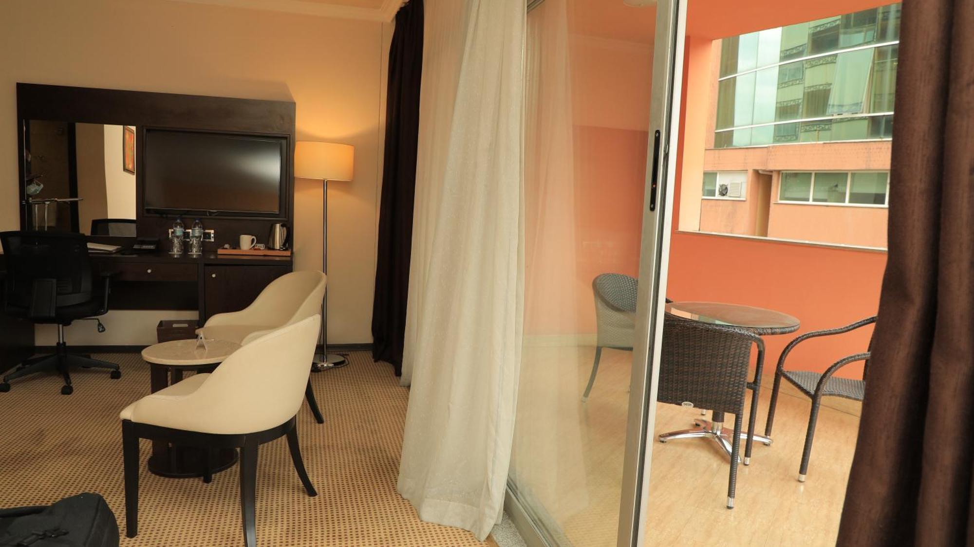 Cassiopeia Hotel 亚的斯亚贝巴 外观 照片